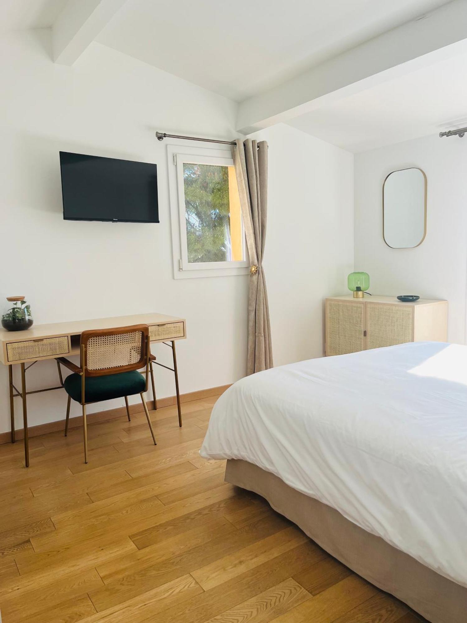 Villa Azur Golf Bandol Bagian luar foto