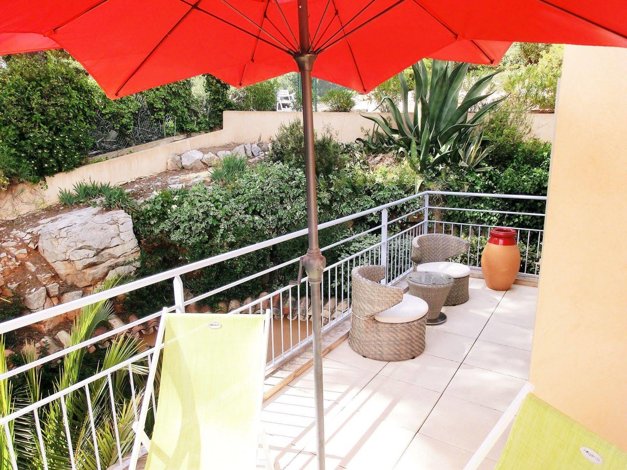 Villa Azur Golf Bandol Bagian luar foto